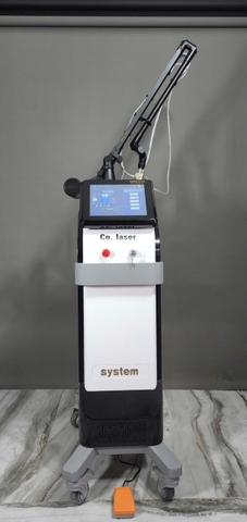Máy laser CO2 Fractional System