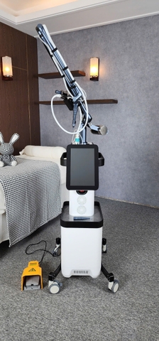 Máy laser CO2 Fractional Nubway