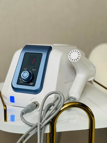 Máy tiêm không kim SYNAPLUS