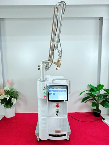 Máy laser CO2 Fractional Fotona bản có đối trọng