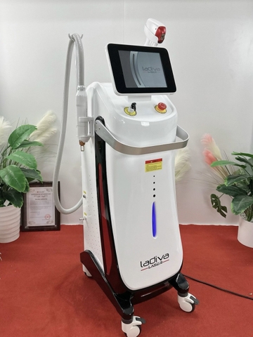 Máy triệt lông và laser ladiva