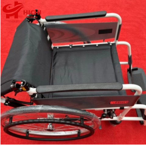 Xe Lăn Cao Cấp Nhật Bản MIKI VA-1L - Xe Lăn Tiêu Chuẩn