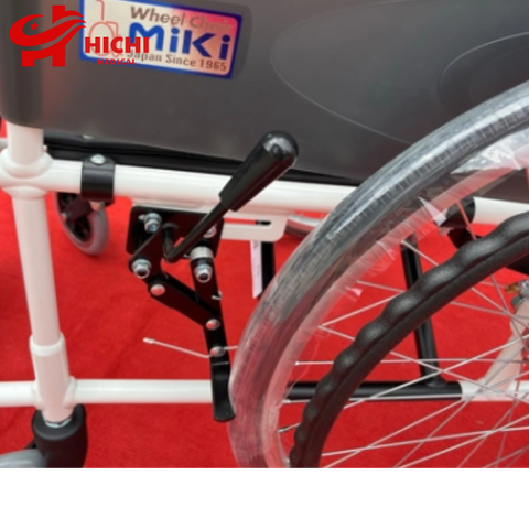 Xe Lăn Cao Cấp Nhật Bản MIKI VA-1L - Xe Lăn Tiêu Chuẩn