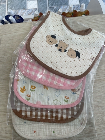 Yếm win muslin viền