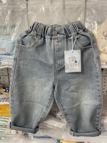 Quần bò bé trai túi gấu