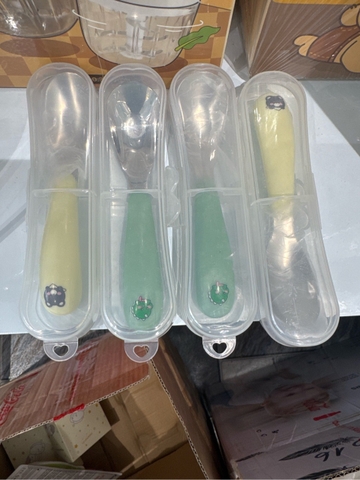 Thìa thú, inox
