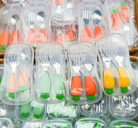 Set thìa+ dĩa cà rốt