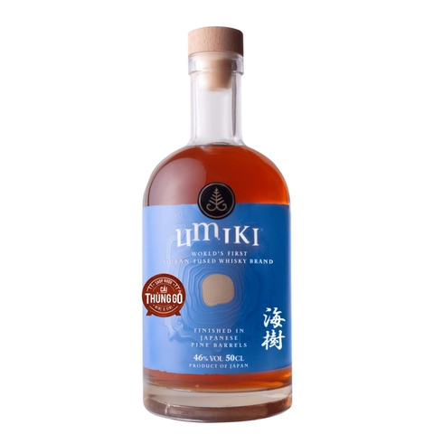 Umiki Whisky Nhật Bản: Khám Phá Hương Vị Độc Đáo Từ Đại Dương và Rừng