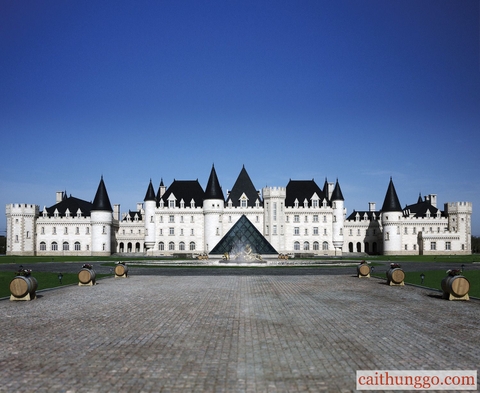 5 Lâu Đài Rượu Vang Đẹp Nhất Thế Giới Ngoài Pháp