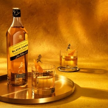 Johnnie Walker giới thiệu dòng Black Cask mới