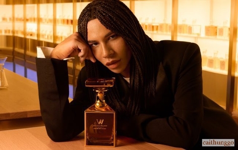 Johnnie Walker và Olivier Rousteing Ra Mắt The Couture Blend