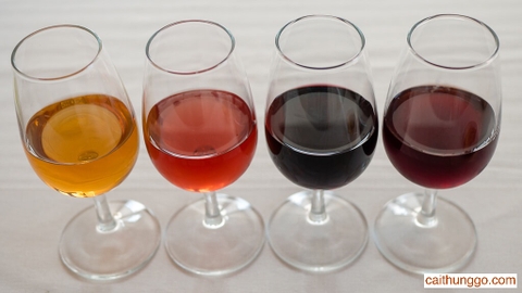 Các loại rượu Port và cách thưởng thức chuẩn vị