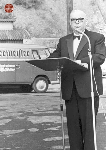 &nbsp;Curt Mast, người tạo ra Jagermeister