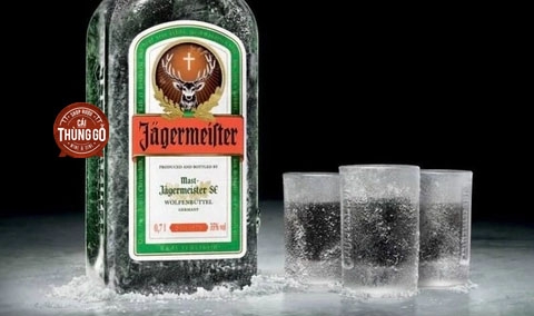 Màu sắc của rượu Jagermeister chính hãng
