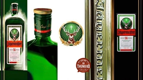Hình ảnh phân biệt thân chai của rượu Jagermeister