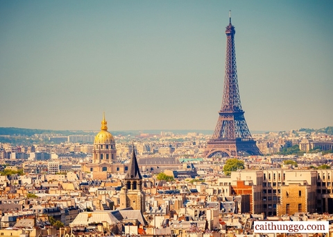  Paris