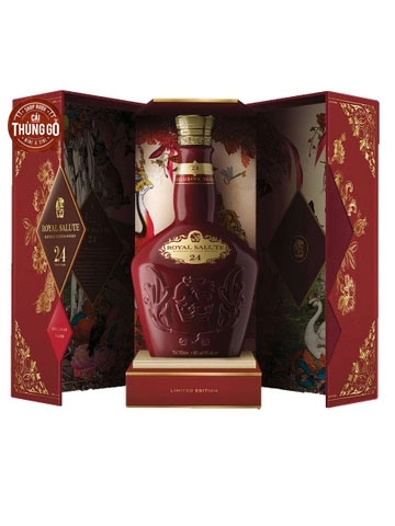 Rượu Royal Salute 24