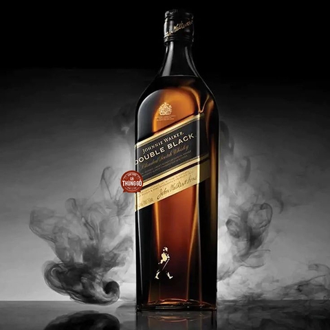 Rượu Johnnie Walker Double Black;– Một hương vị nhẹ nhàng hơn nhưng không kém phần đặc biệt