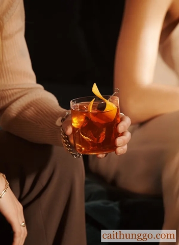 Còn Old Fashioned với Scotch whisky thì sao?