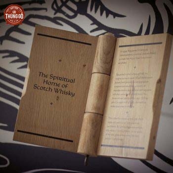 Trung tâm du khách tập trung vào cả rượu whisky và lịch sử
