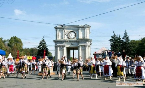 Chisinau, Moldova – National Wine Day Festival (3-4/10/2015)