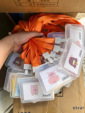 Dây Thẻ NGANG NHỰA CỨNG KÈM DÂY 076 (Không Hình) (20 Cái/ Hộp; 40 Hộp/Thùng; 800 Cái/Thùng)