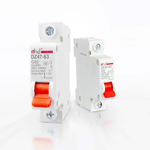 Aptomat MCB Bee AUTO DZ47-63 3P 63A