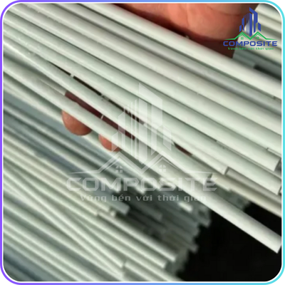 Cây cắm béc tưới bằng sợi thủy tinh cao