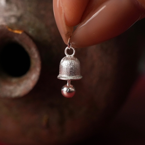 Charm bạc hoa linh lan