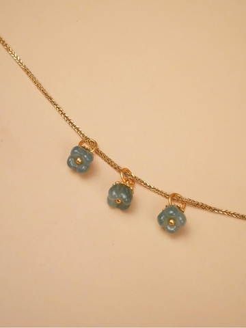 Charm hoa ngọc phỉ thuý( Guatemala) chốt bạc mạ vàng
