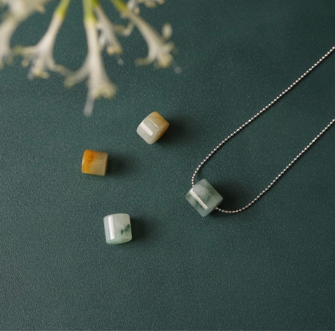 Charm lu ngọc phỉ thuý
