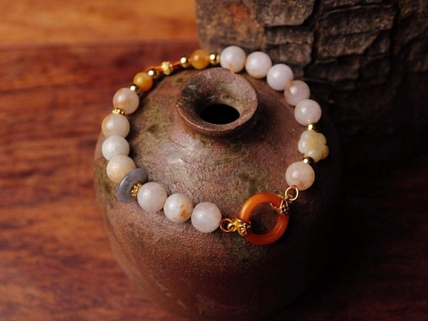Vòng ngọc phỉ thuý sái kim