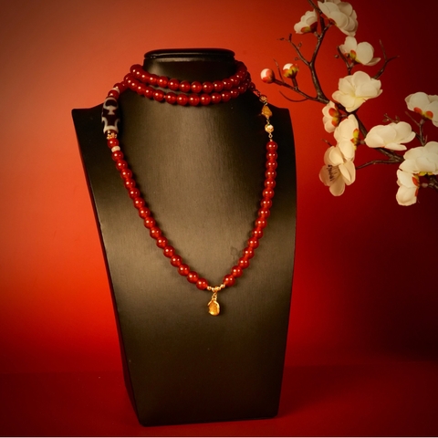 Chuỗi 108 hạt mã não đỏ size 8mm* charm di lặc hổ phách * charm tỳ hưu Tourmaline( không tính Dzi)