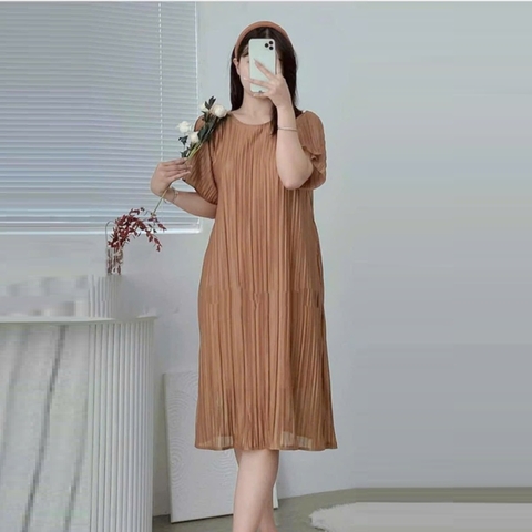 Đầm bầu xếp ly - Váy 2 lớp kín đáo - Chất voan lụa mềm, nhẹ, mát.