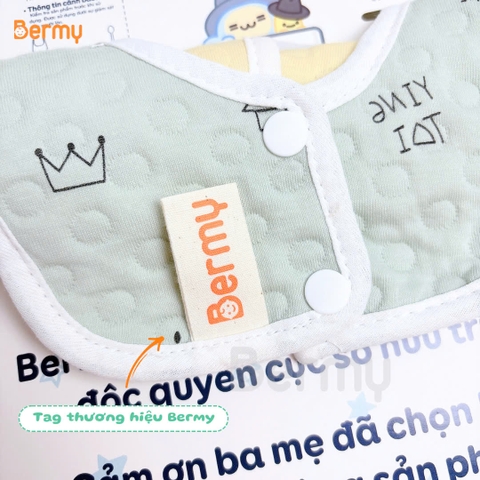 Set 2 yếm bông hoa chống thấm Bermy