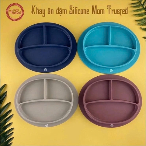 Khay chia ngăn silicone chống đổ Mom Trusted (màu ngẫu nhiên)