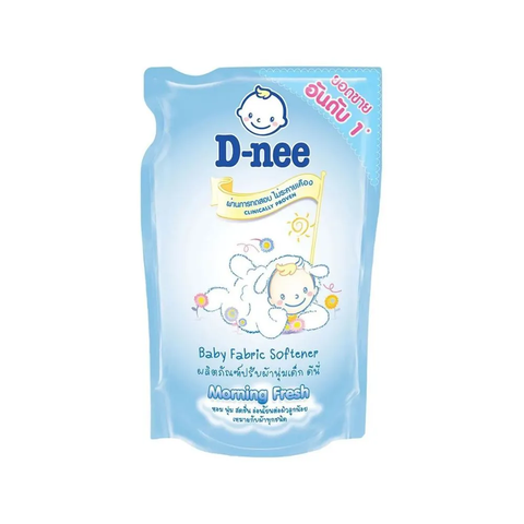 Nước xả vải Dnee màu xanh dương hương hoa cỏ (túi 550ml)