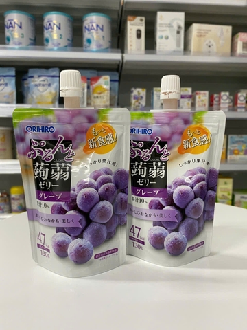 Thạch Orihiro vị Nho Tím dạng túi đứng 130g cho bé từ 3 tuổi