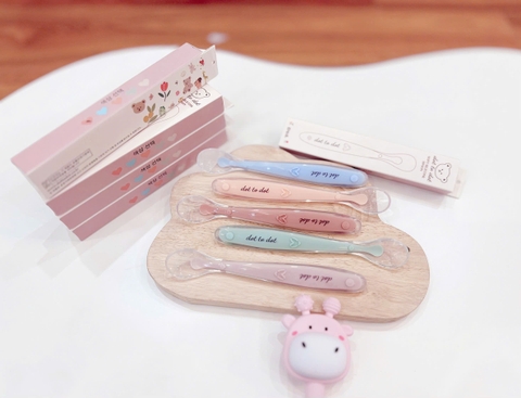 Thìa mềm silicone Dot To Dot cho bé