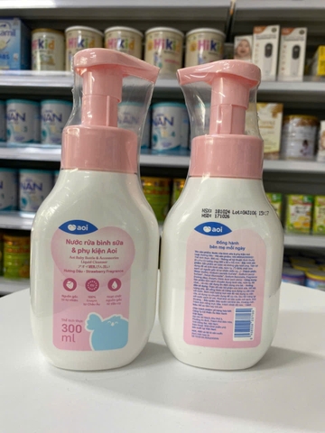 Nước rửa bình sữa Aoi hương dâu 300ml