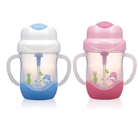 Bình uống nước kèm ống hút và có tay cầm KuKu Ku5472 200ml (Màu ngẫu nhiên)