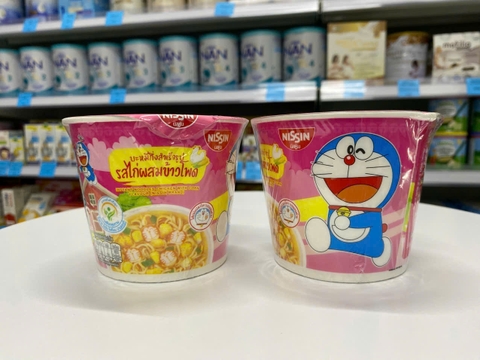 Mì Tôm Doraemon Nissin Thái Lan 40gr vị gà bắp (màu hồng)