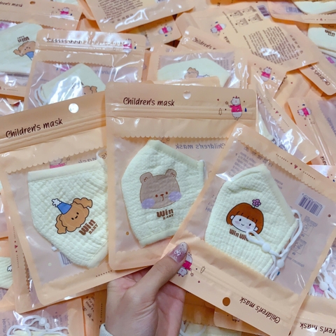 Khẩu trang WIN có dây rút in hình cho bé họa tiết ngẫu nhiên (0-14M)