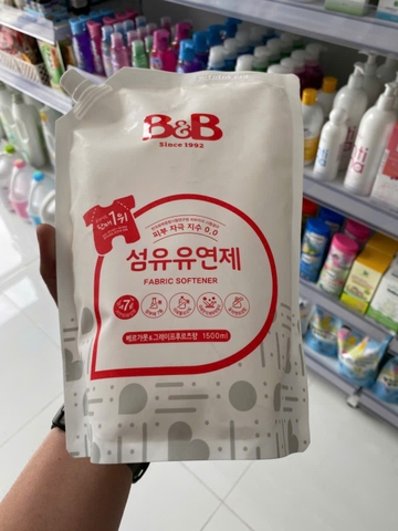 Túi nước xả vải trẻ em hương cam B&B Baby Fabric Softener Bergamot Bottle 1500ml