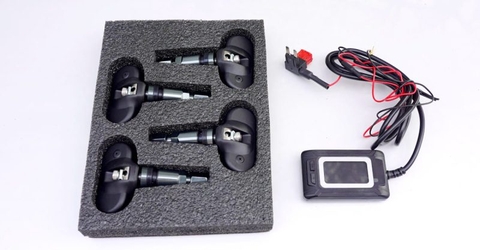 BÁNH XE KHÔNG BIẾT NÓI: Vì Sao Cảm Biến Áp Suất Lốp (TPMS) Là Vị Bác Sĩ Không Thể Thiếu Của Xe Hơi?