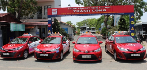 🚗 Lựa Chọn Nơi Học Lái Xe Ô Tô Uy Tín Với Tỷ Lệ Đậu Cao: Hướng Dẫn Chi Tiết A-Z