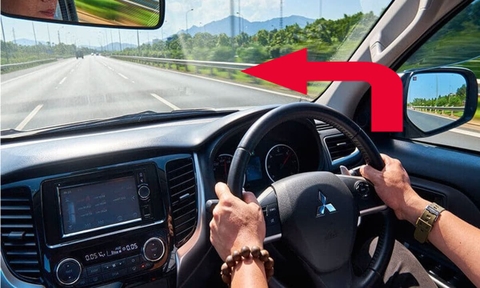 🚗 Phân Tích Chuyên Sâu: Sự Khác Biệt Giữa Xe Tay Lái Nghịch (RHD) và Tay Lái Thuận (LHD) - Và Tầm Quan Trọng Của Vị Trí Lái