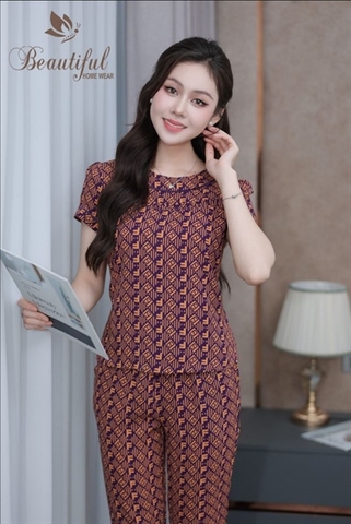 Y475C Lụa hàn quần dài NÂU chữ F cổ tròn