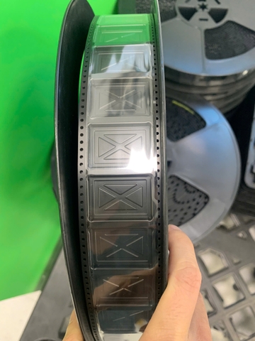 chống tĩnh điện bề mặt vật liệu được bao lâu