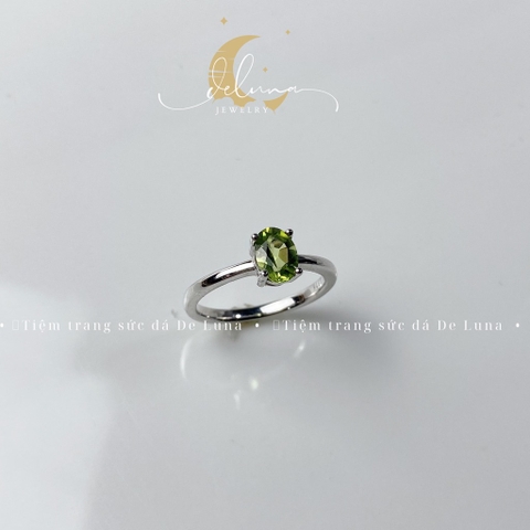 Nhẫn Simple Peridot Oval
